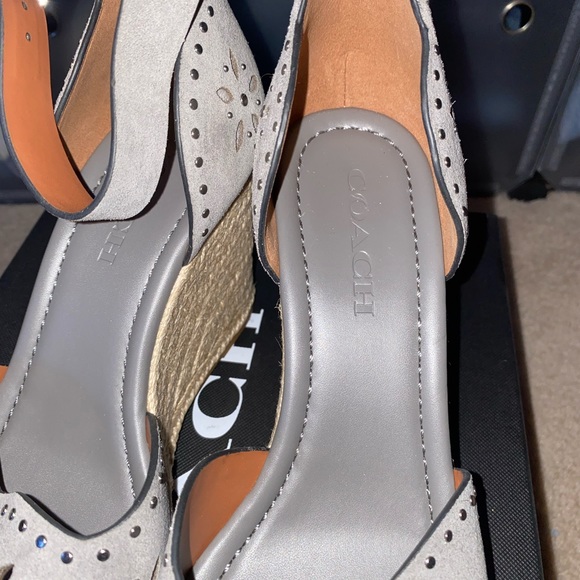 COACH Kelsi Wedge Espadrille Sandals Heathered Gray Suede Studded Size 9 NIB - Picture 10 of 14